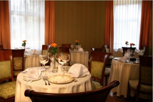 Ostoya Palace Hotel Красков Ресторант снимка